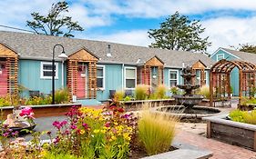 Inn At Haystack Rock